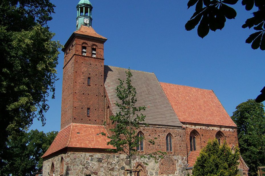 Kirche Reinkenhagen
